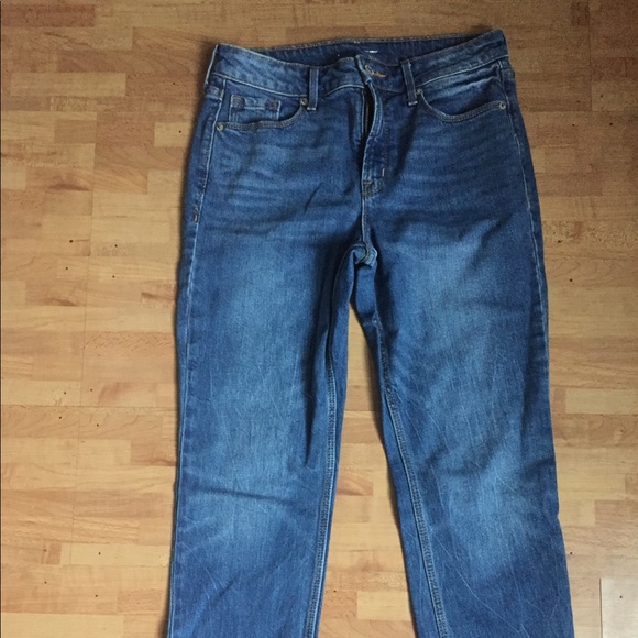 M_5db5cb2779df27ac9118baf6
